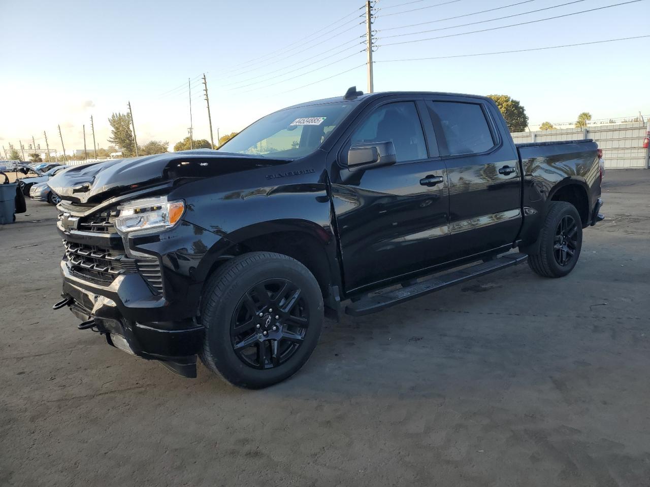 2023 CHEVROLET Silverado