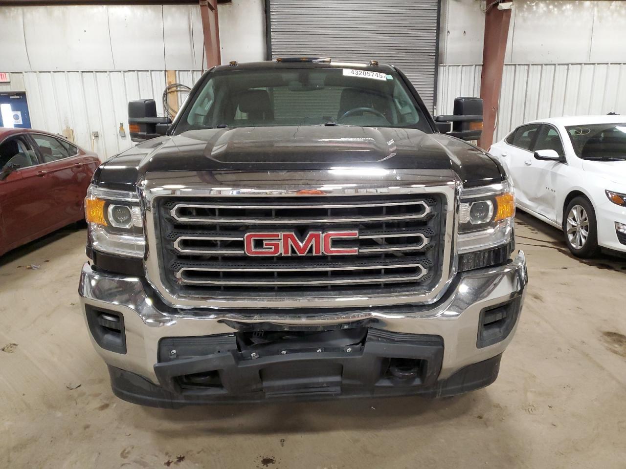 2016 GMC Sierra
