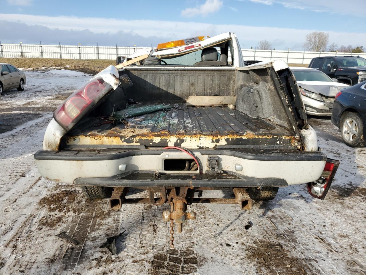 2004 CHEVROLET Silverado