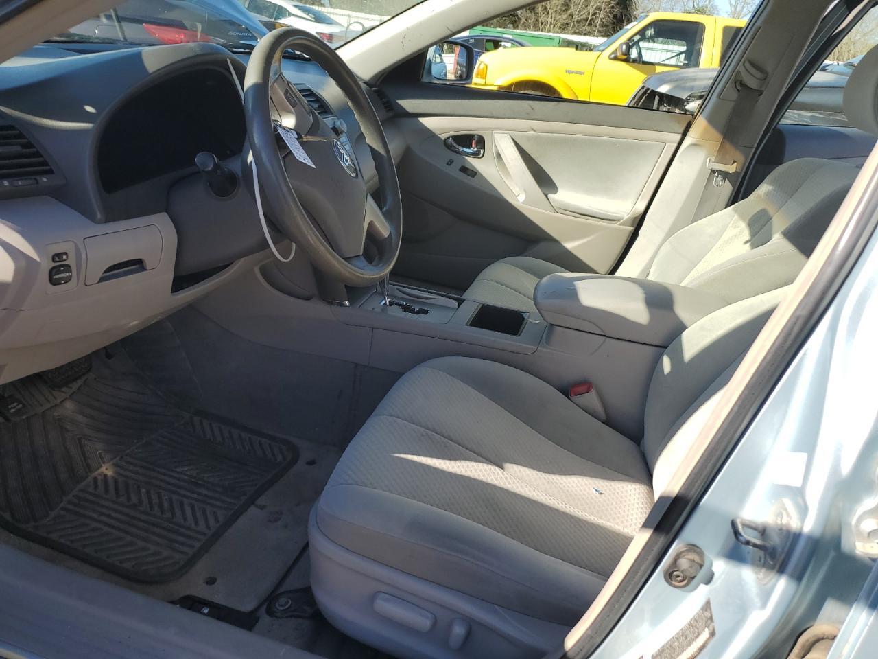2009 TOYOTA CAMRY