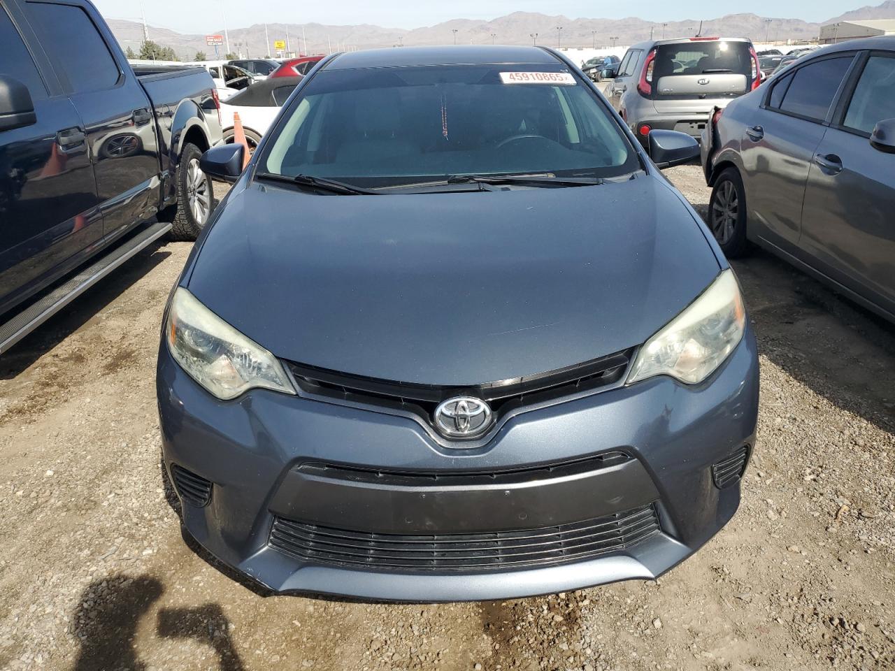2015 TOYOTA COROLLA