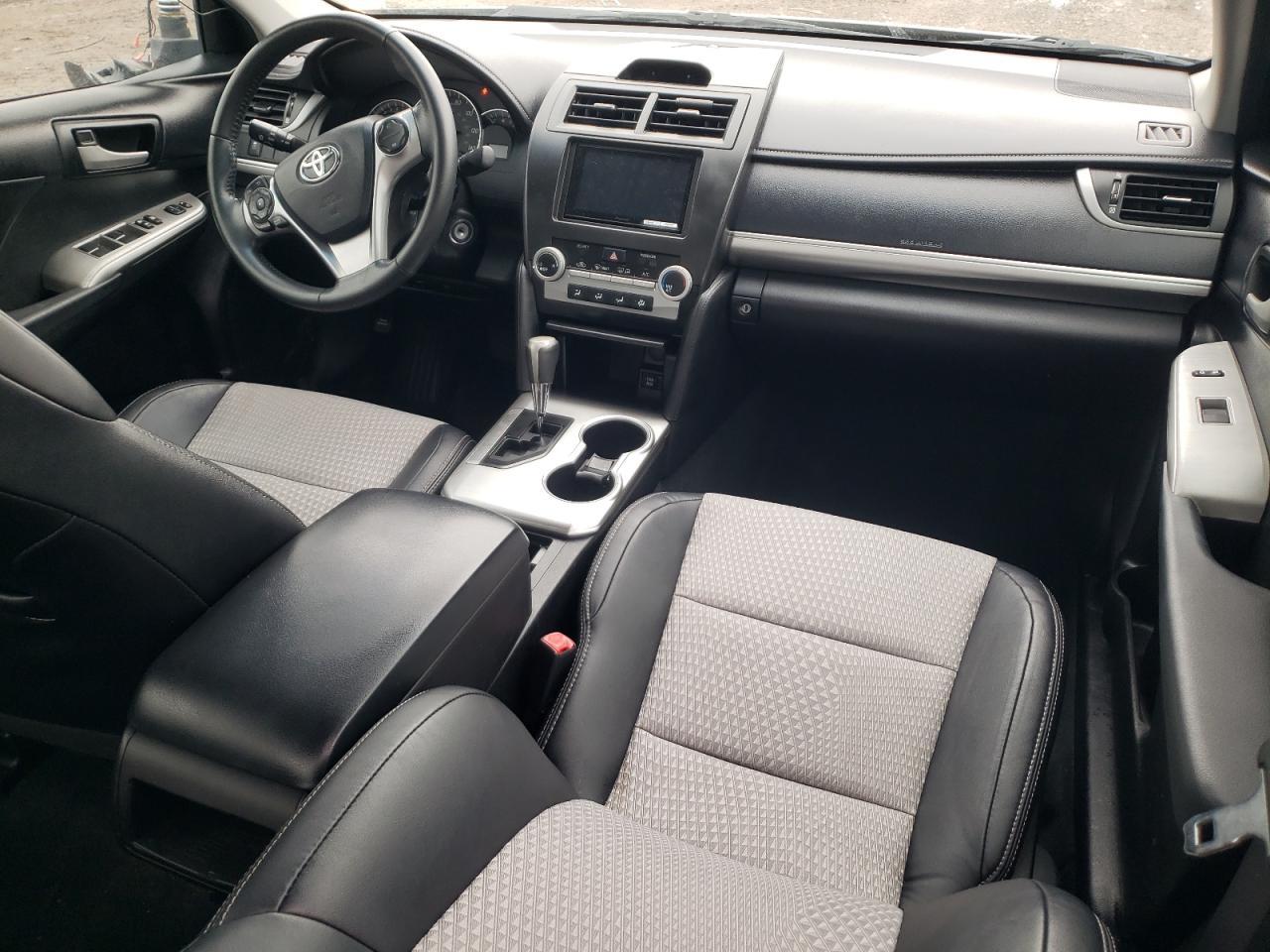 2014 TOYOTA CAMRY