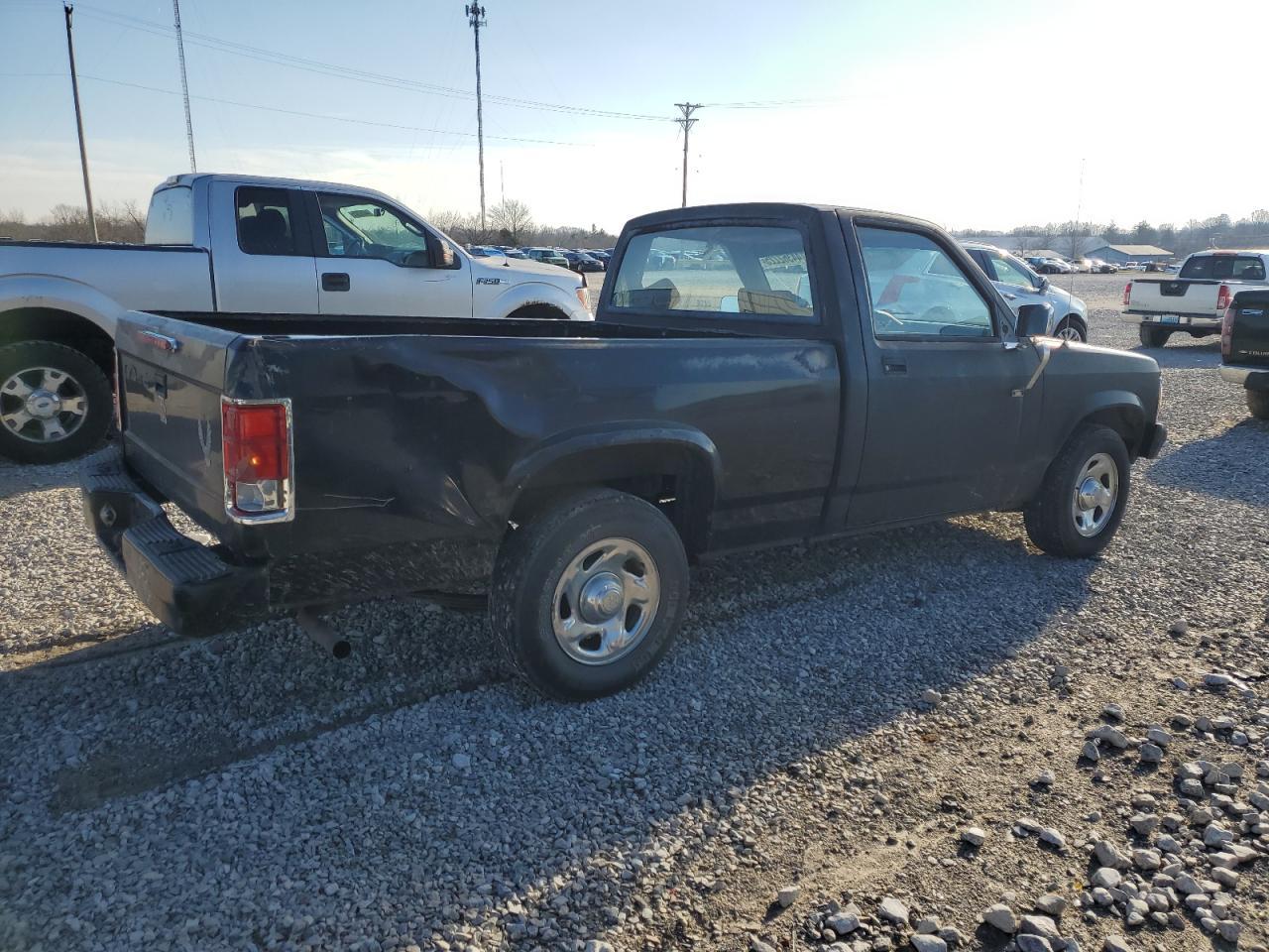 1996 DODGE Dakota