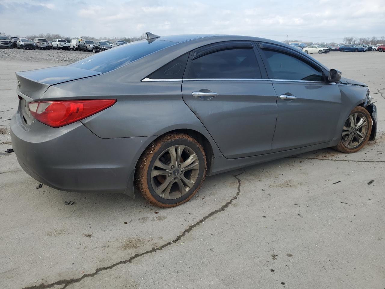 2011 HYUNDAI SONATA