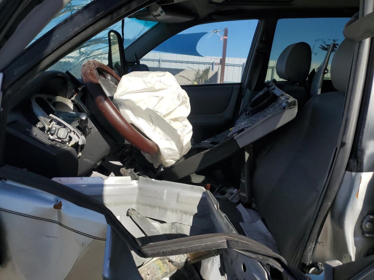 2004 TOYOTA HIGHLANDER