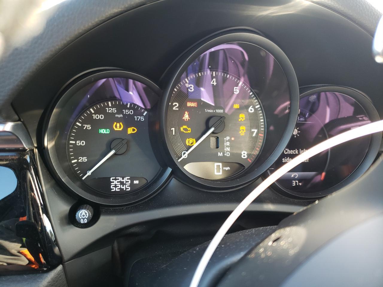 2024 PORSCHE Macan