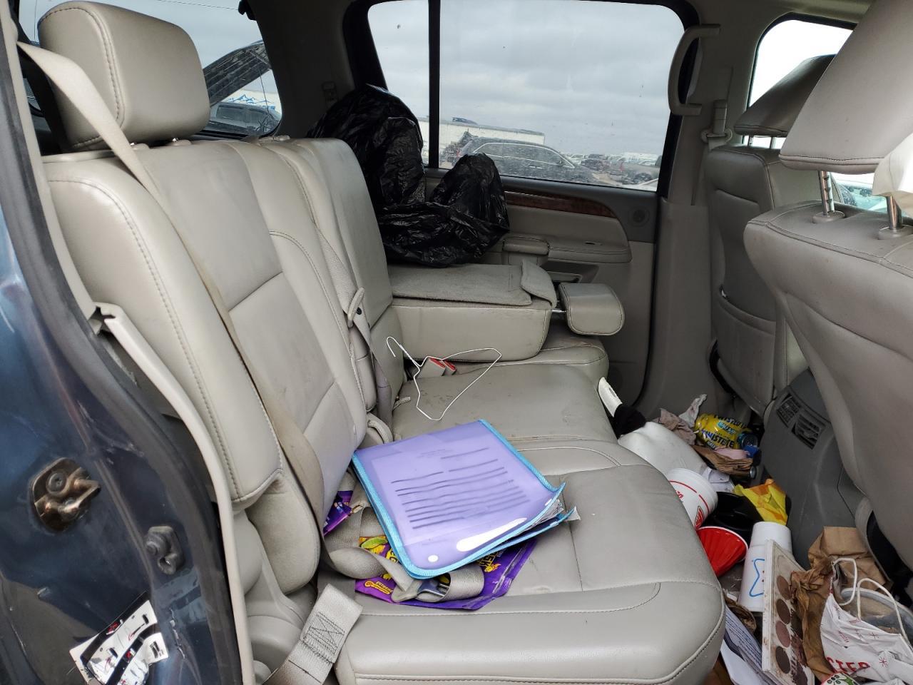 2010 NISSAN Armada