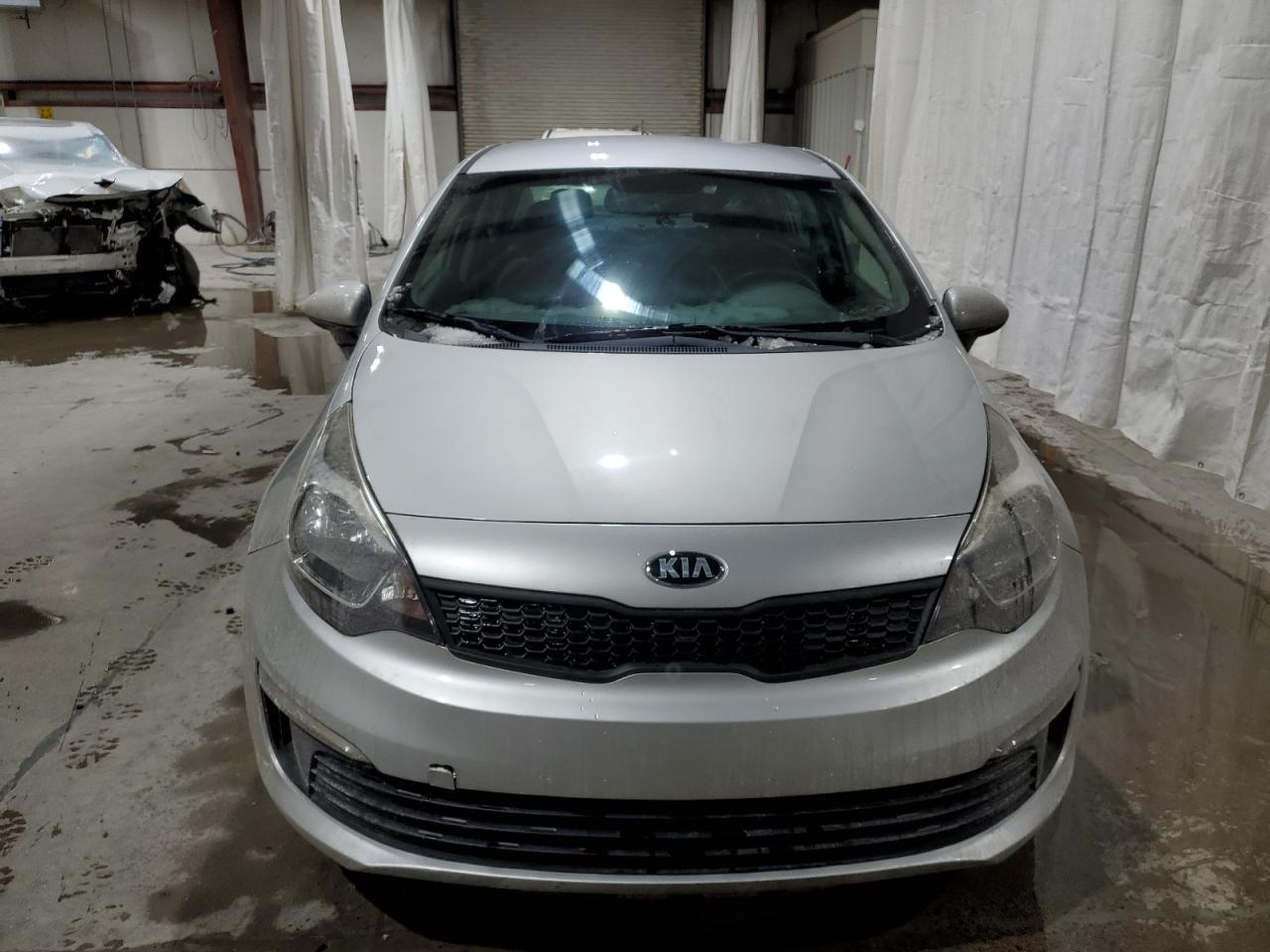 2017 KIA RIO