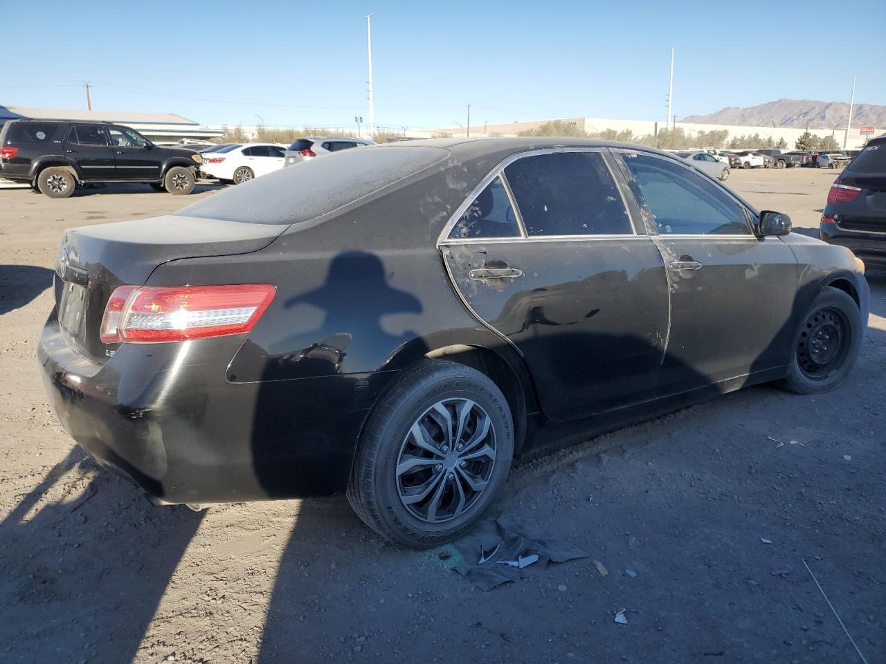 2011 TOYOTA CAMRY