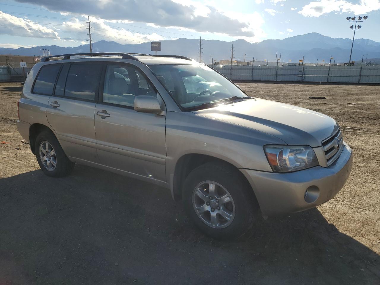 2006 TOYOTA HIGHLANDER