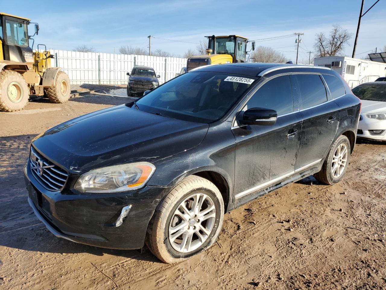 2016 VOLVO XC60