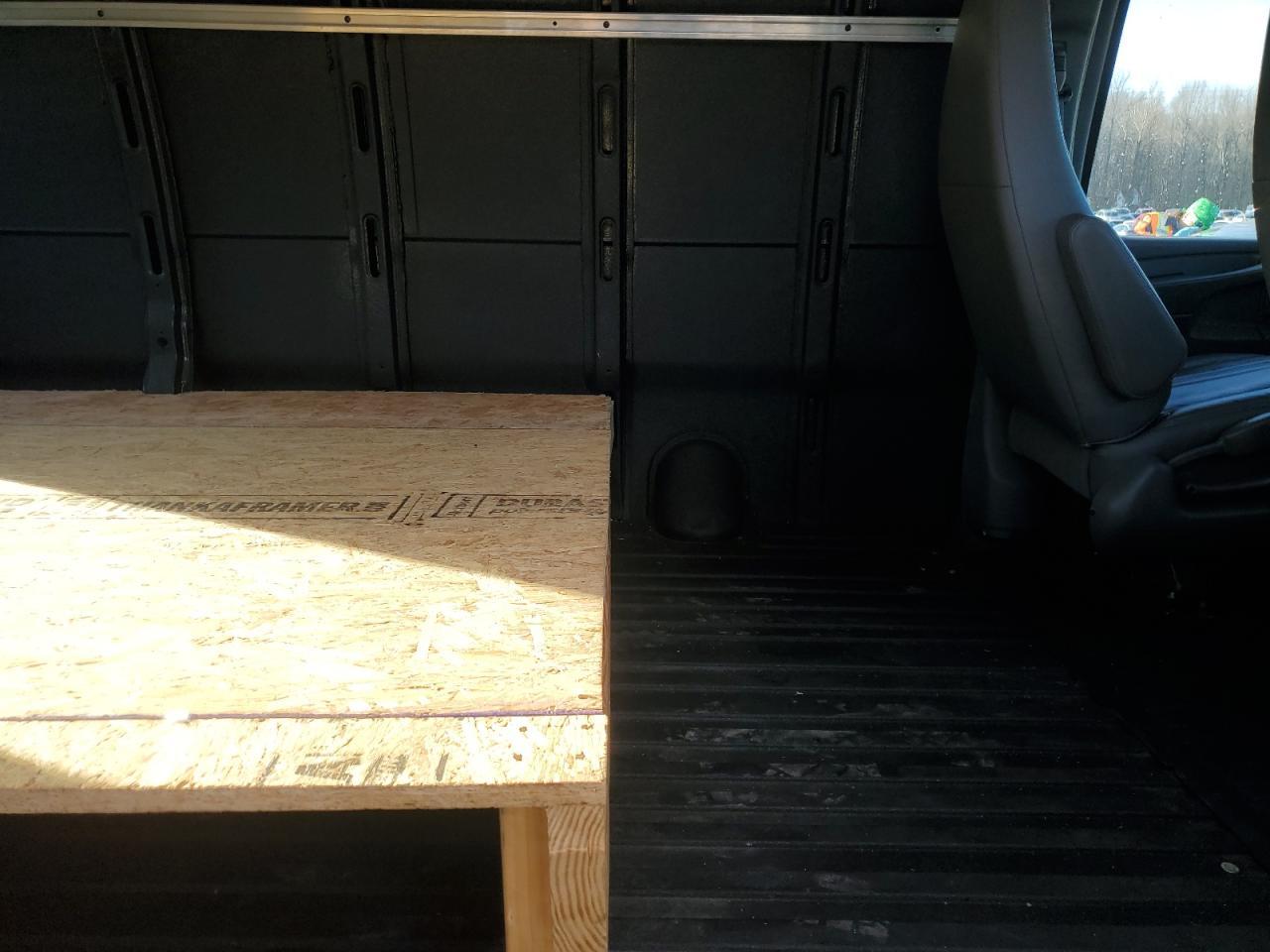 2013 CHEVROLET EXPRESS 2500