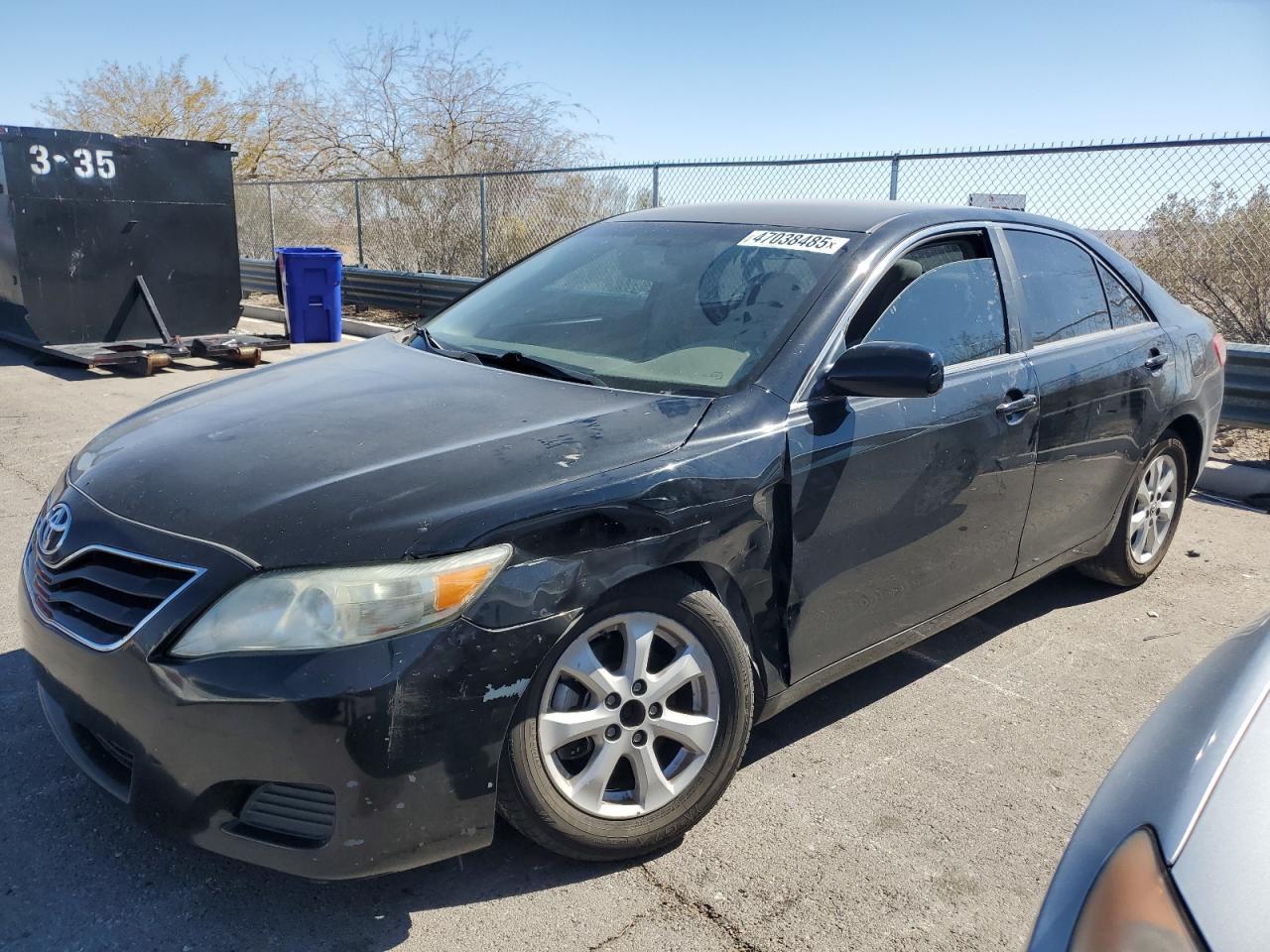 2011 TOYOTA CAMRY