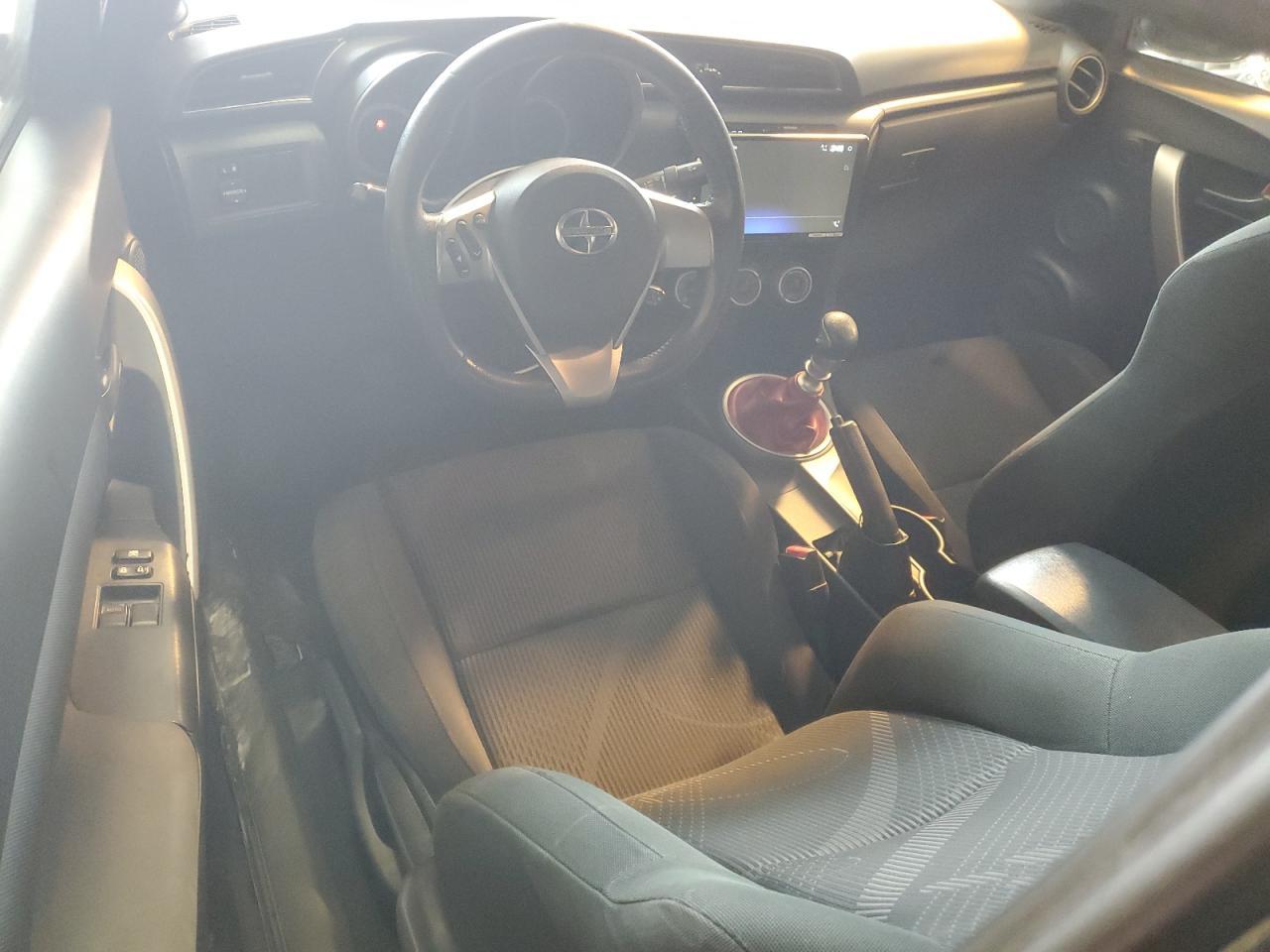 2012 TOYOTA SCION