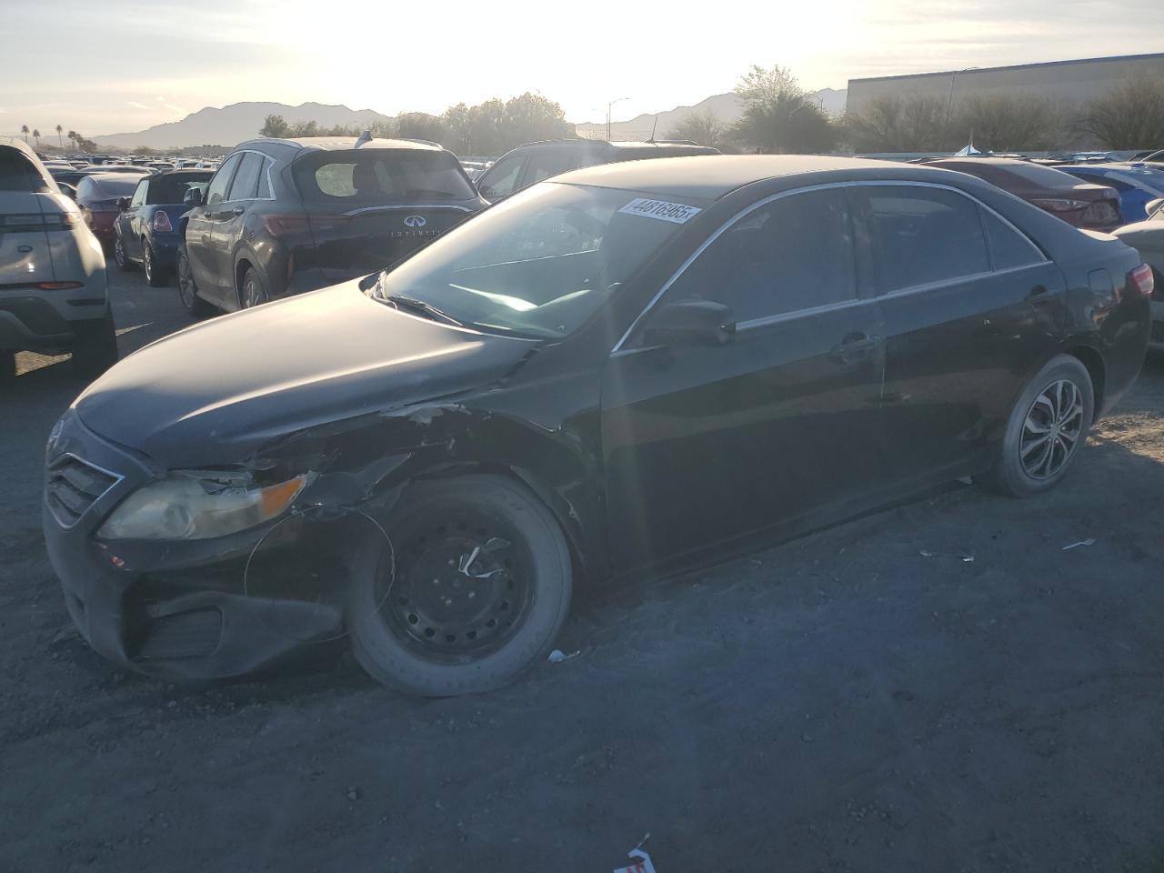 2011 TOYOTA CAMRY