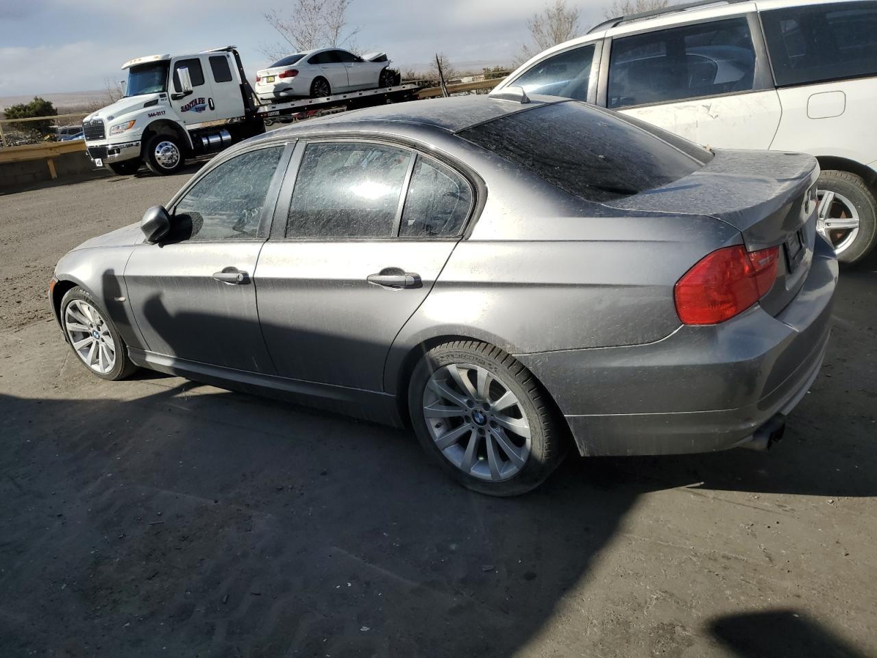 2011 BMW 3 SERIES