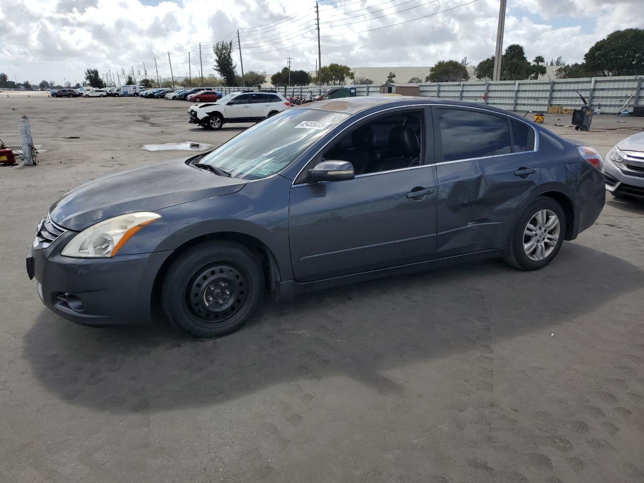 2012 NISSAN ALTIMA