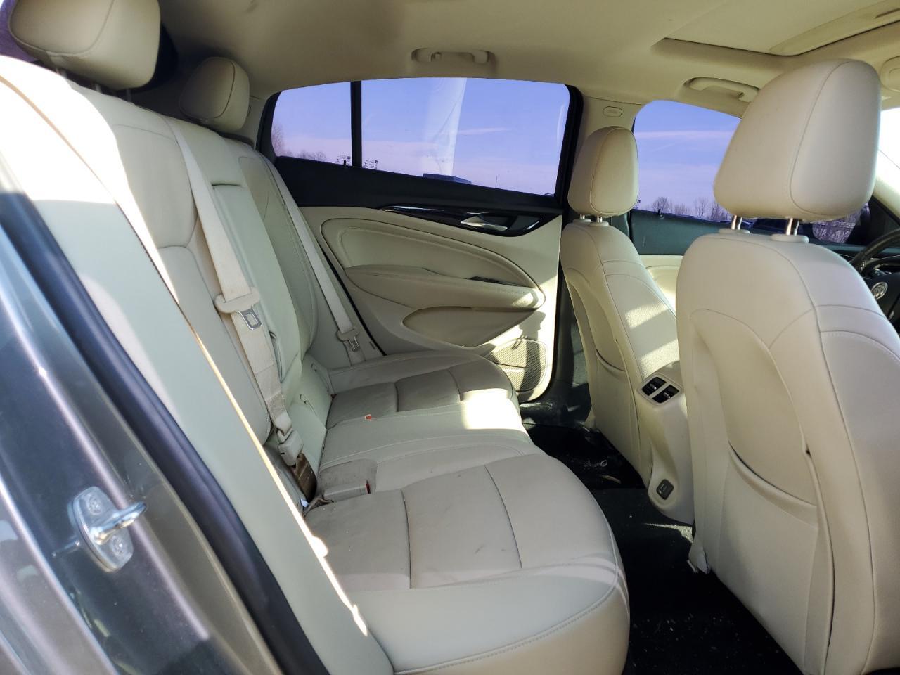 2019 BUICK Regal