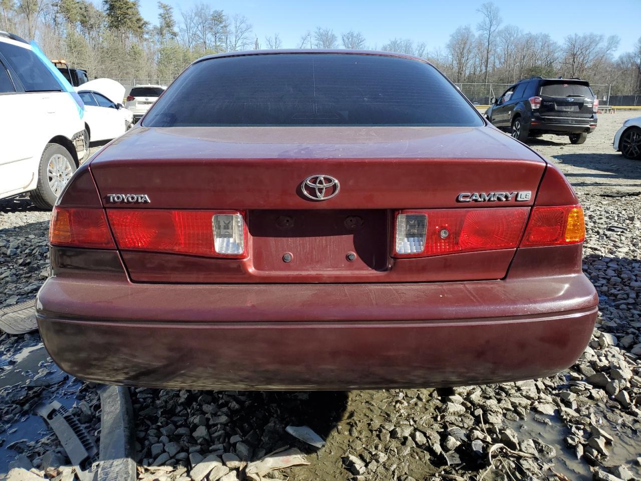 2000 TOYOTA CAMRY