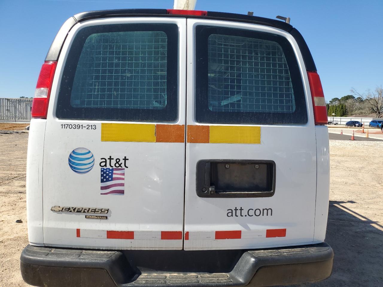 2013 CHEVROLET EXPRESS 2500