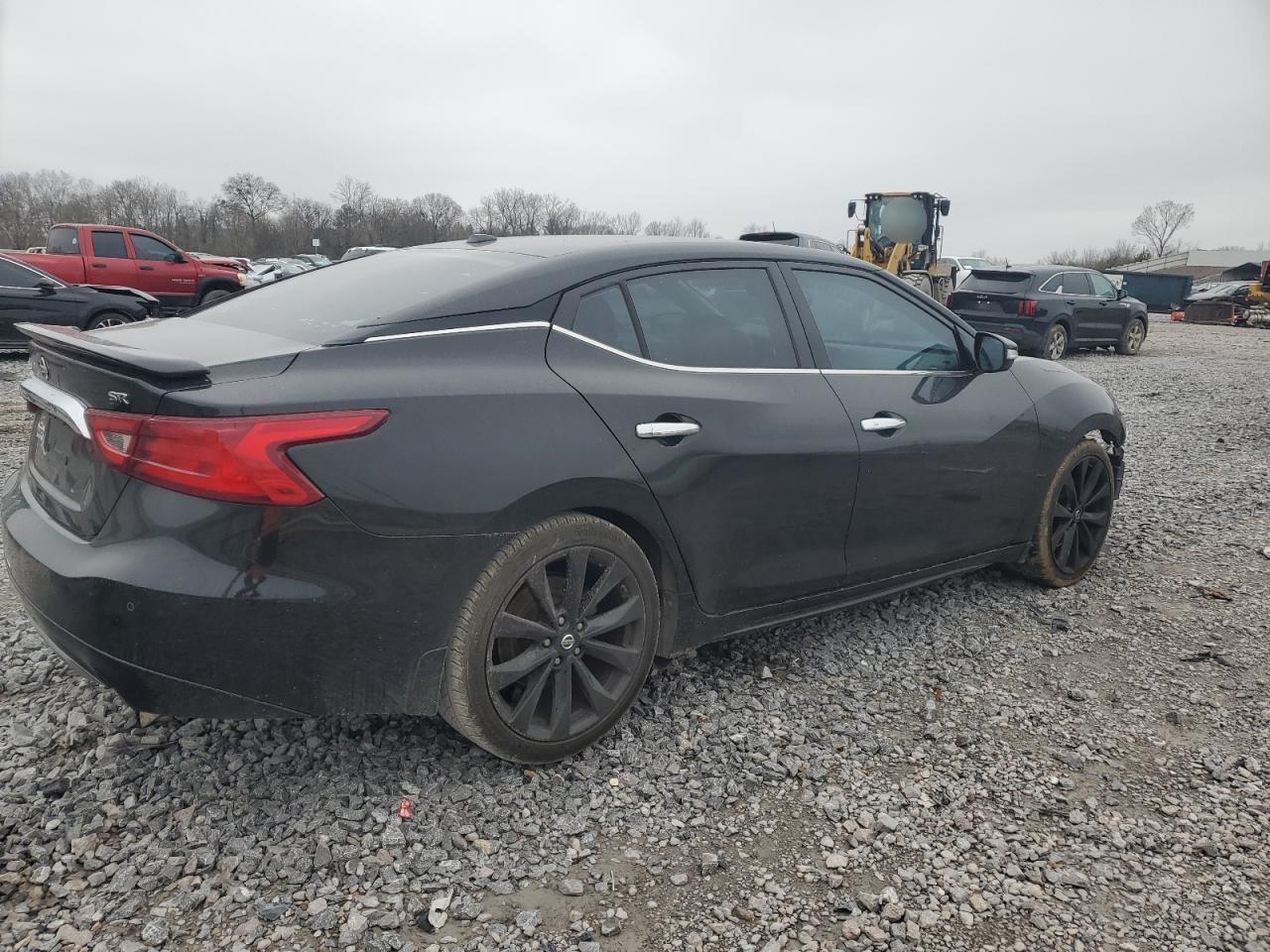 2017 NISSAN Maxima