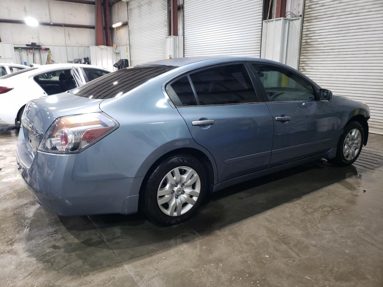 2010 NISSAN ALTIMA