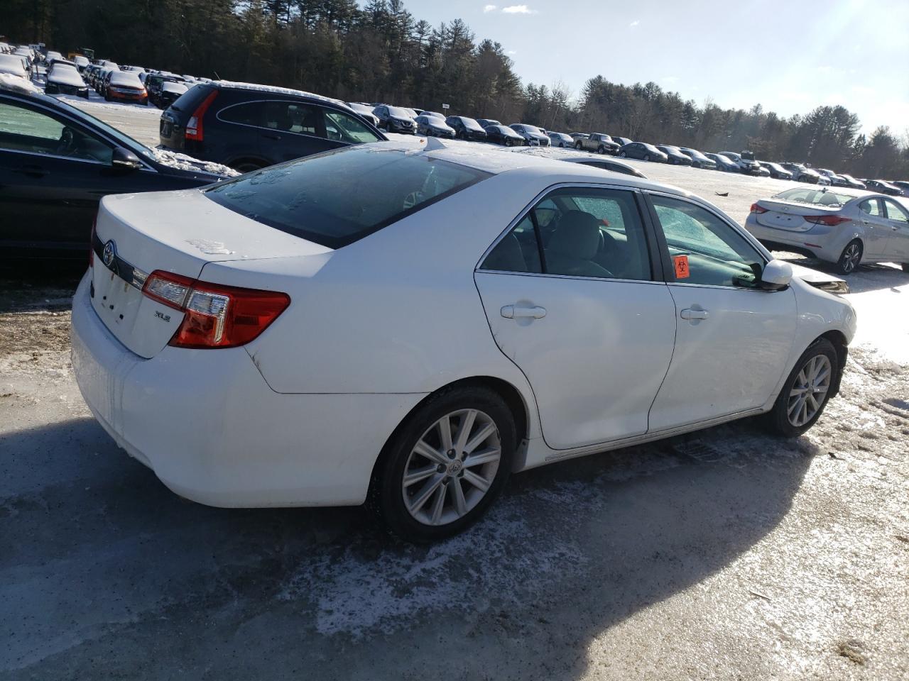 2012 TOYOTA CAMRY