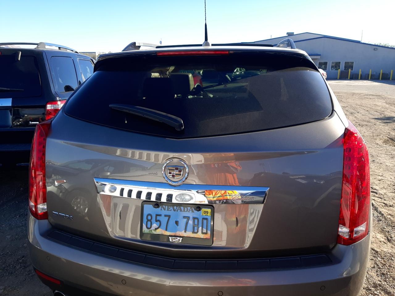 2011 CADILLAC SRX