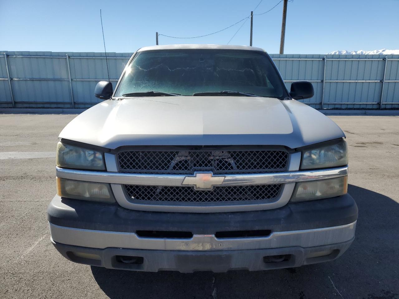 2004 CHEVROLET Silverado