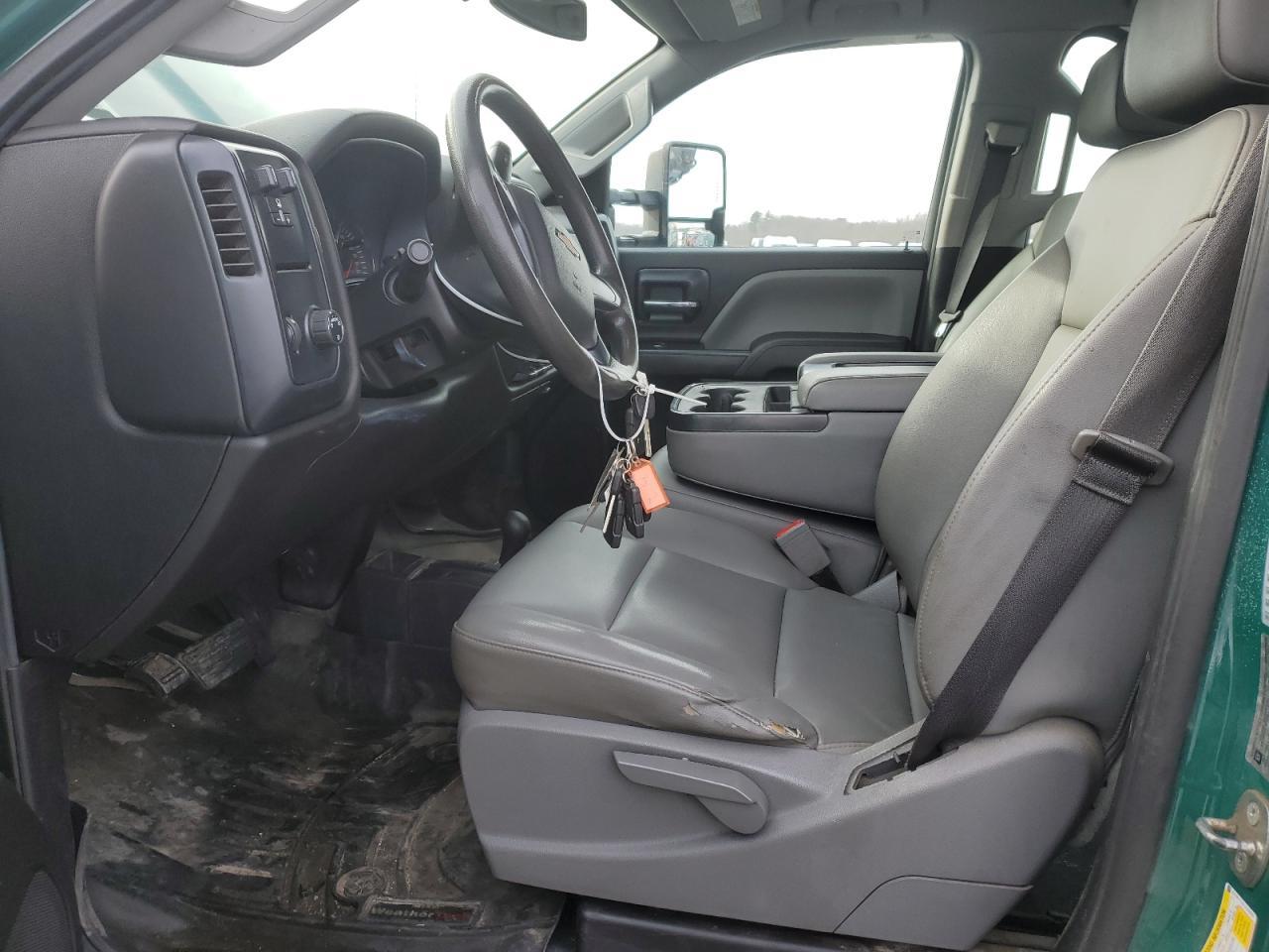 2018 CHEVROLET Silverado