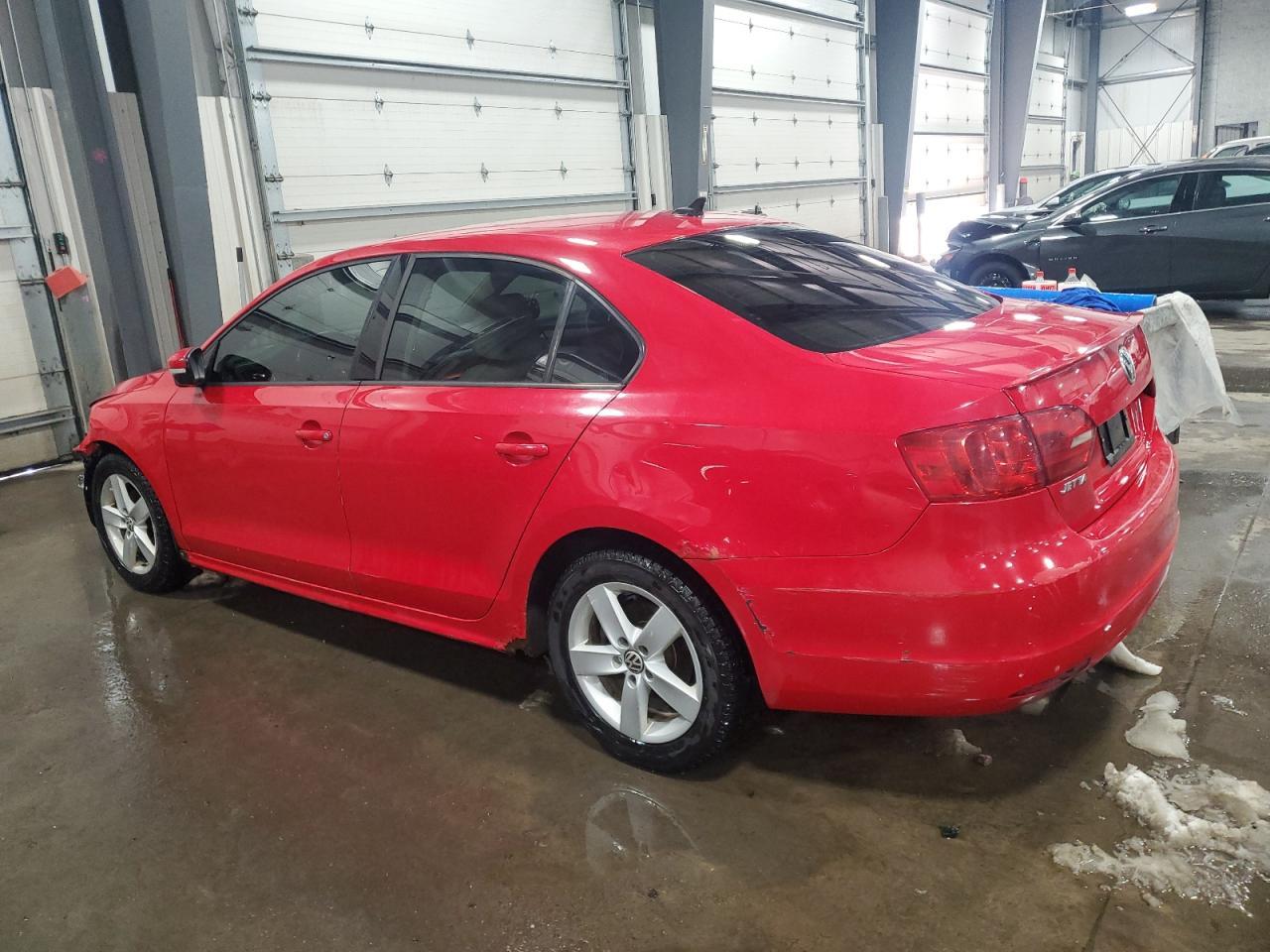 2011 VOLKSWAGEN JETTA