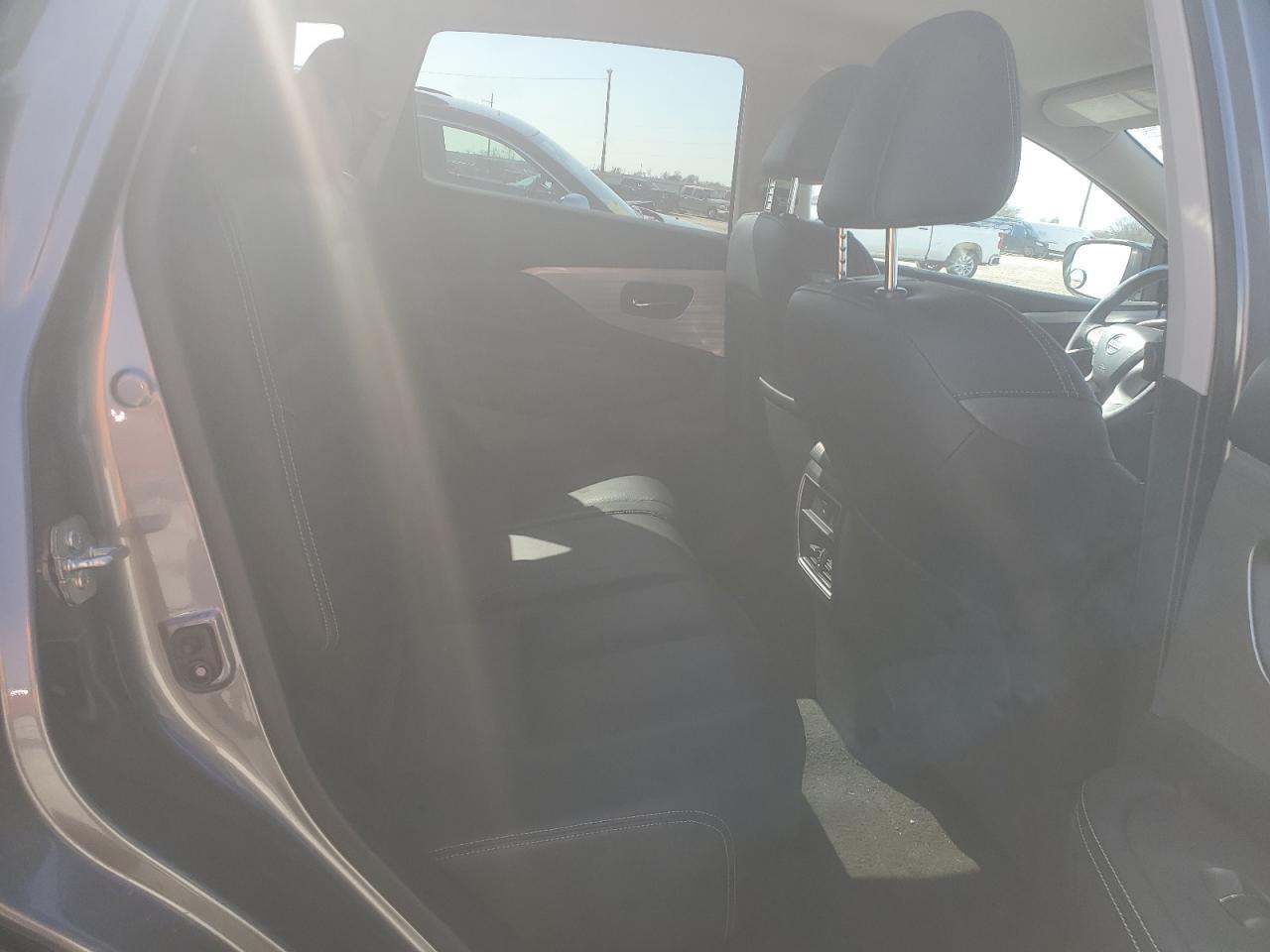 2017 NISSAN MURANO