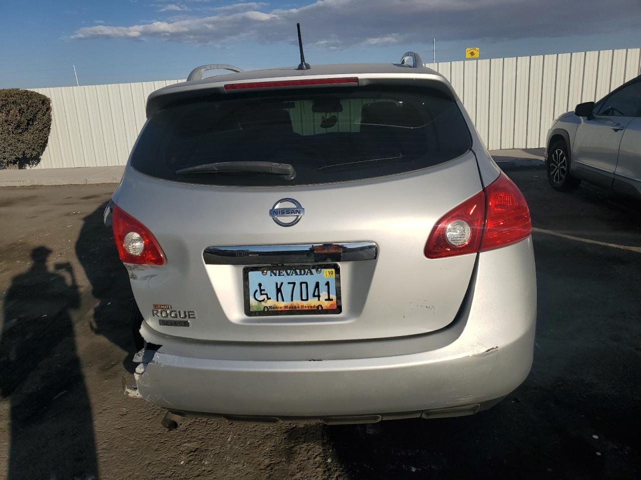 2015 NISSAN ROGUE