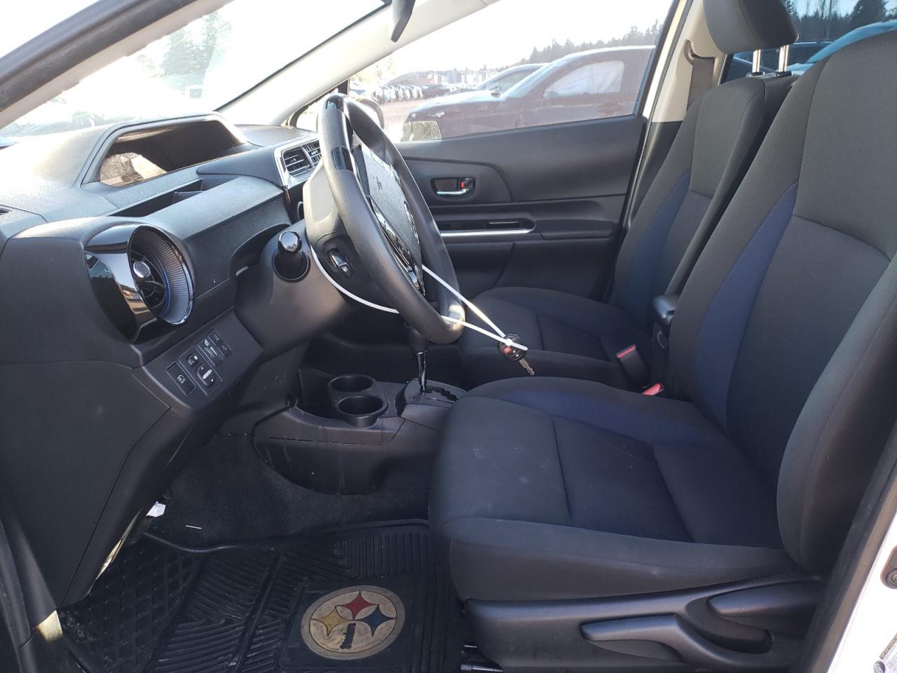 2018 TOYOTA PRIUS