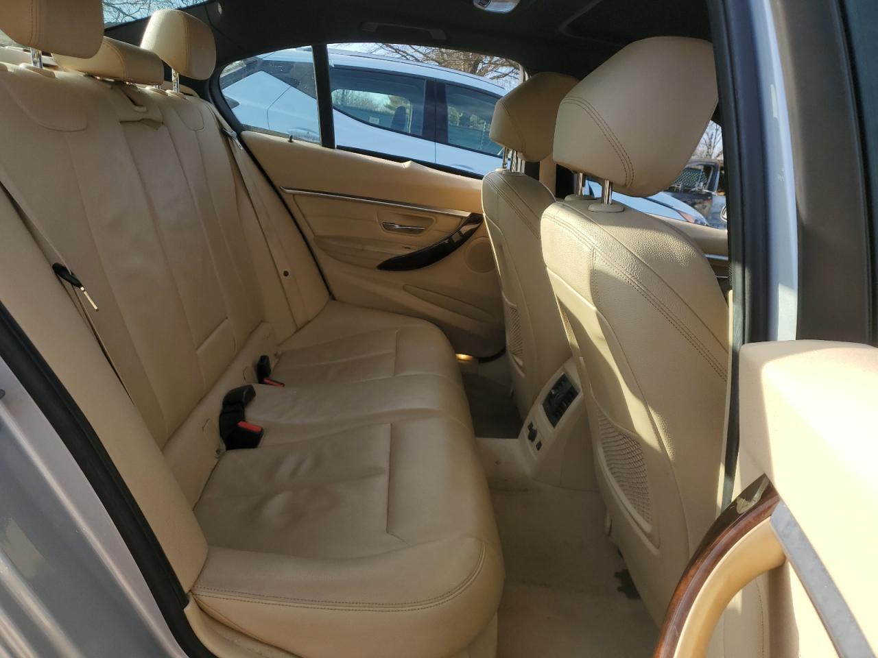 2016 BMW 3 SERIES