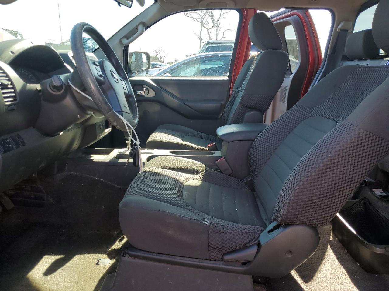 2014 NISSAN Frontier