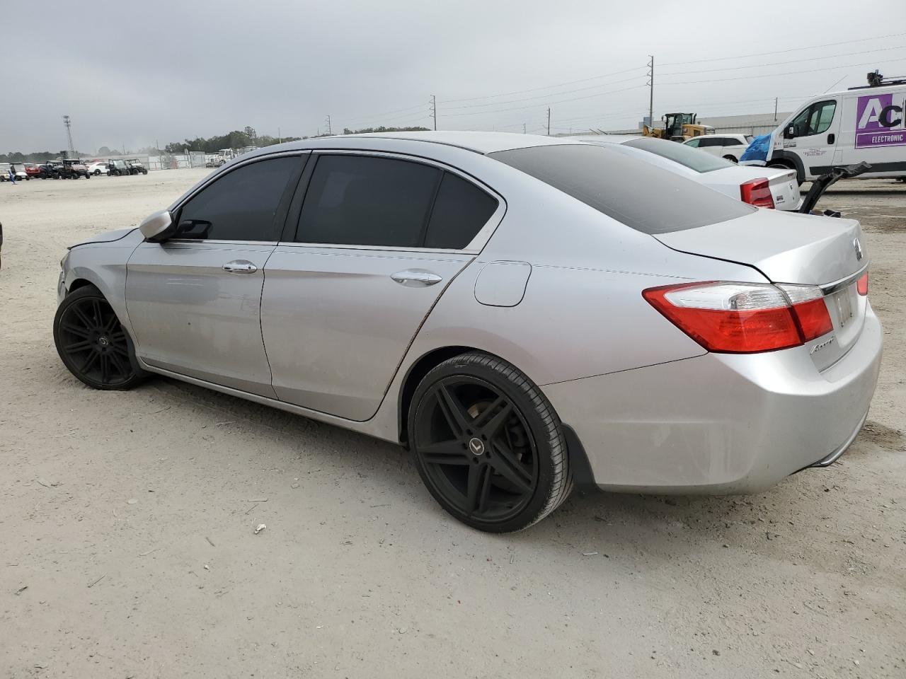 2013 HONDA ACCORD