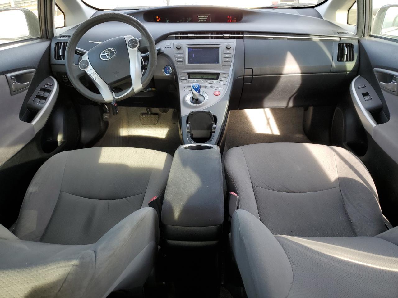 2013 TOYOTA PRIUS