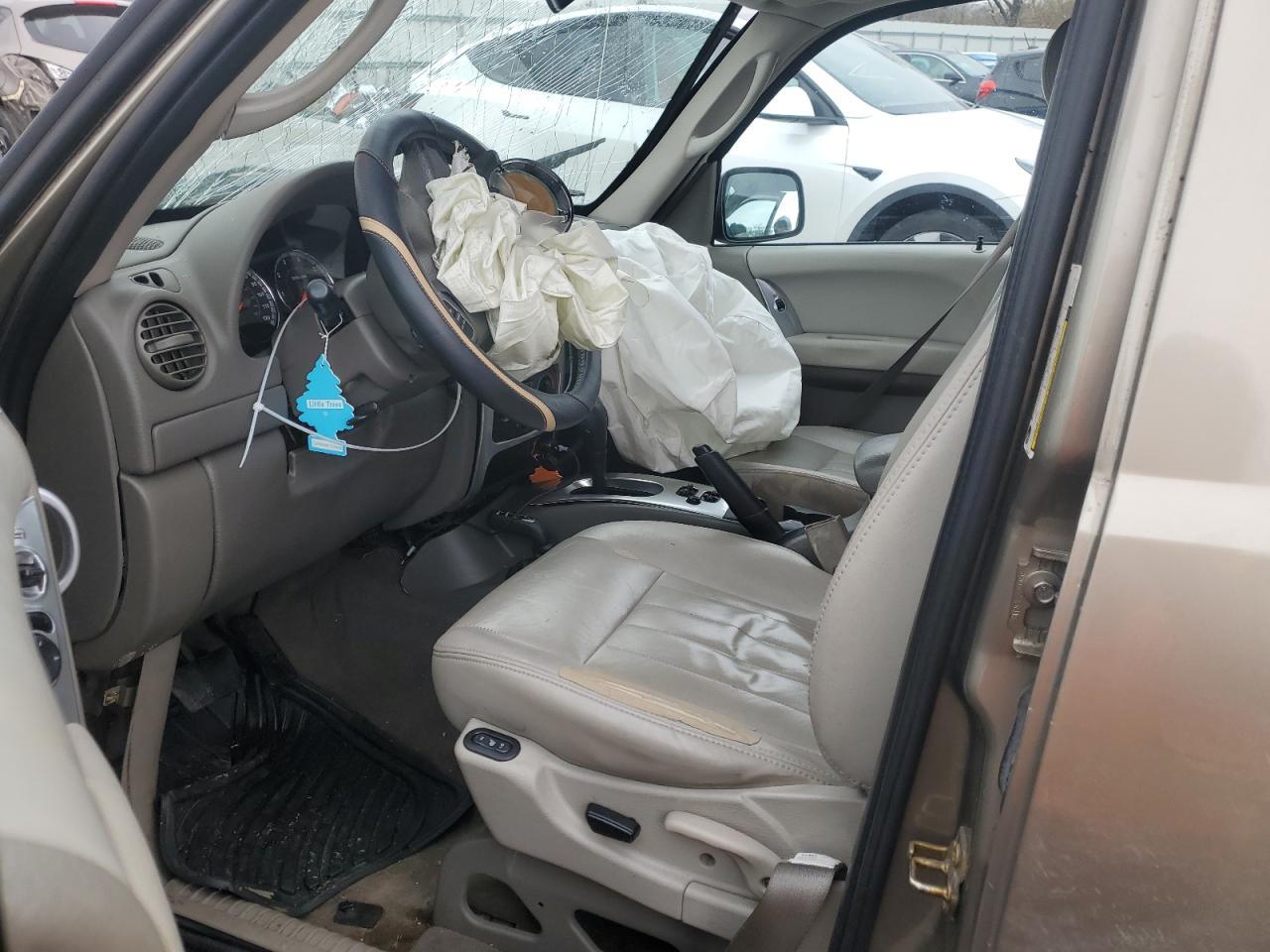 2006 JEEP Liberty