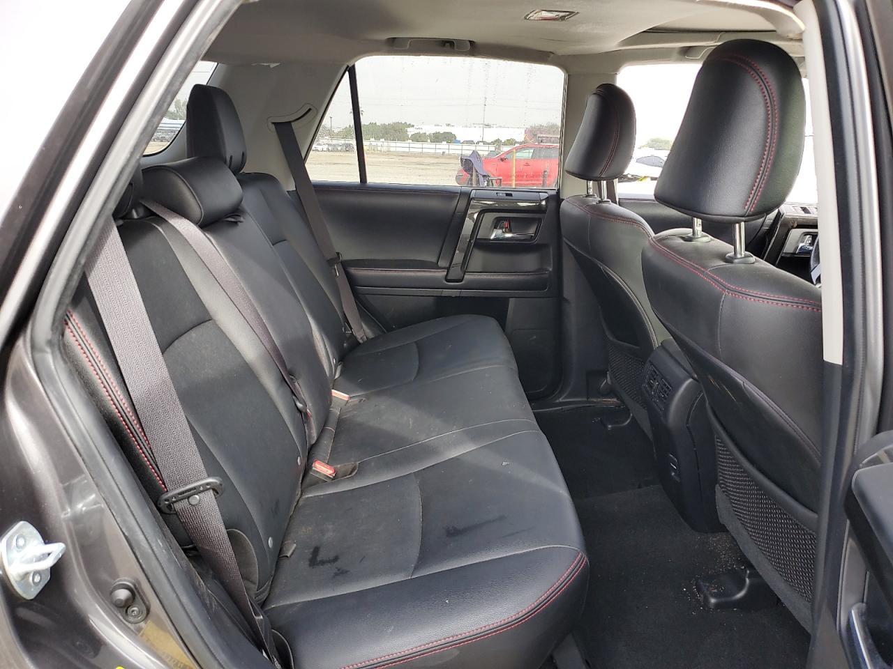 2019 TOYOTA 4Runner