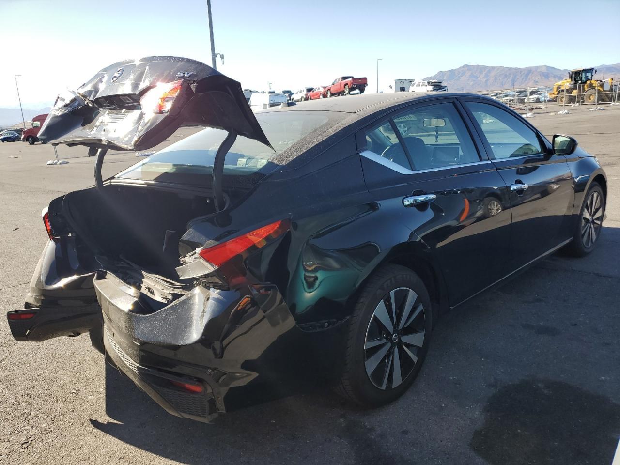 2021 NISSAN ALTIMA