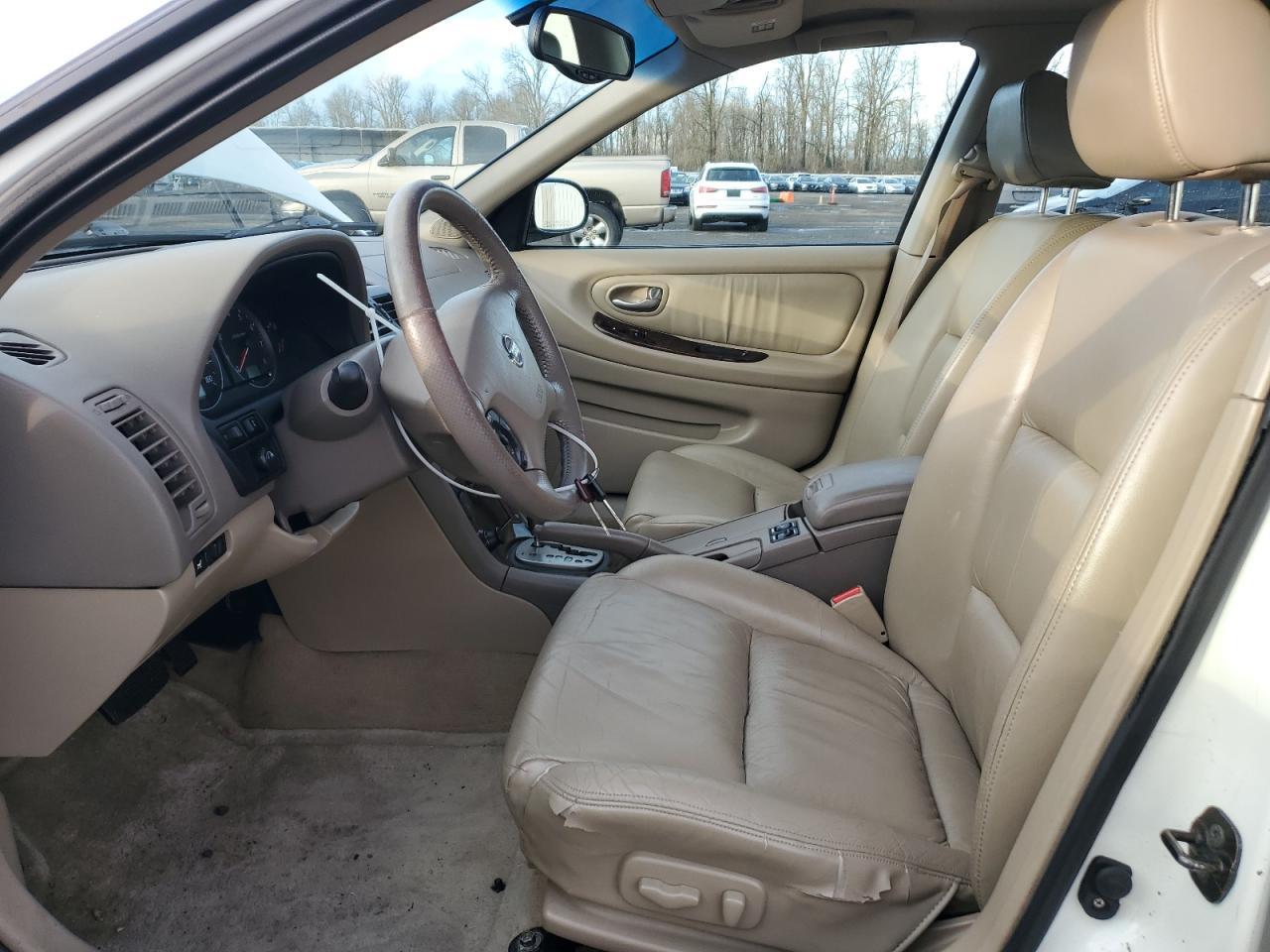 2003 NISSAN Maxima