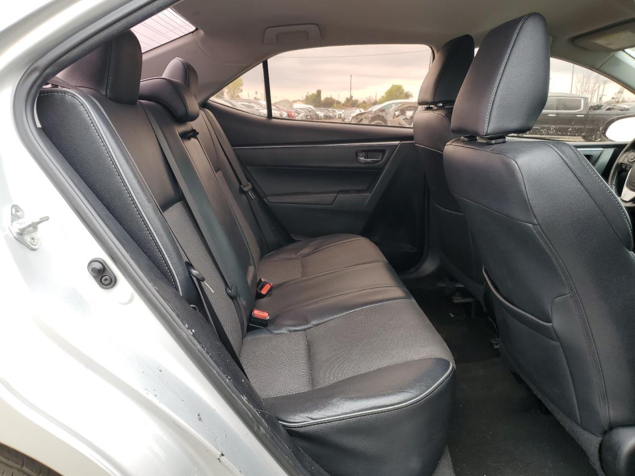 2016 TOYOTA COROLLA
