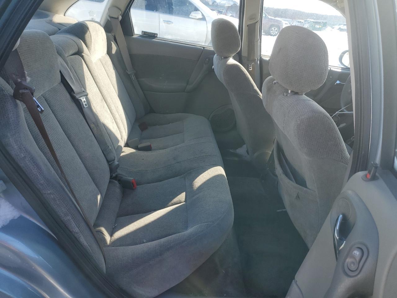 2002 SATURN L200