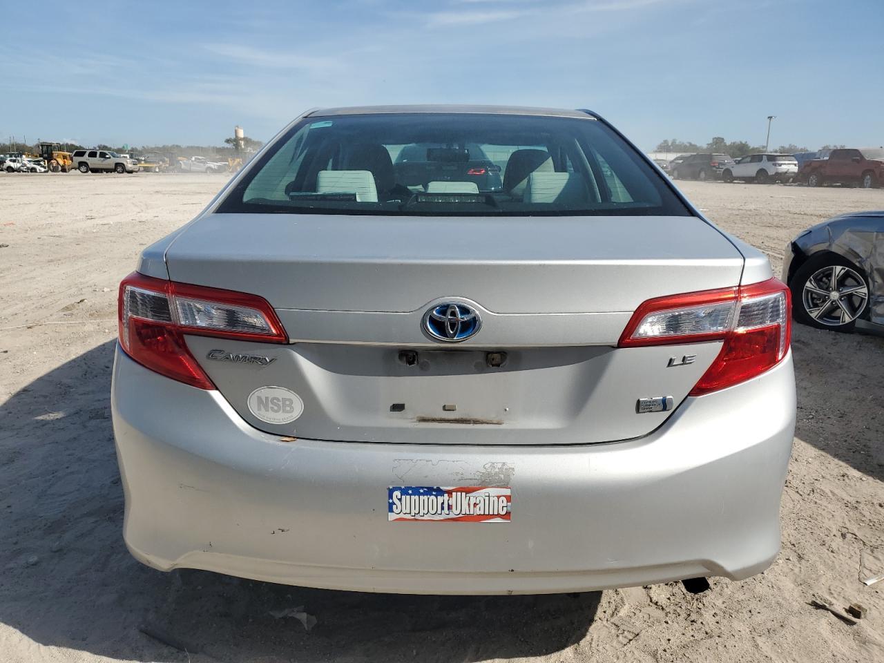 2012 TOYOTA CAMRY
