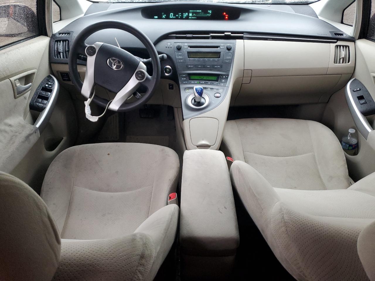 2010 TOYOTA PRIUS