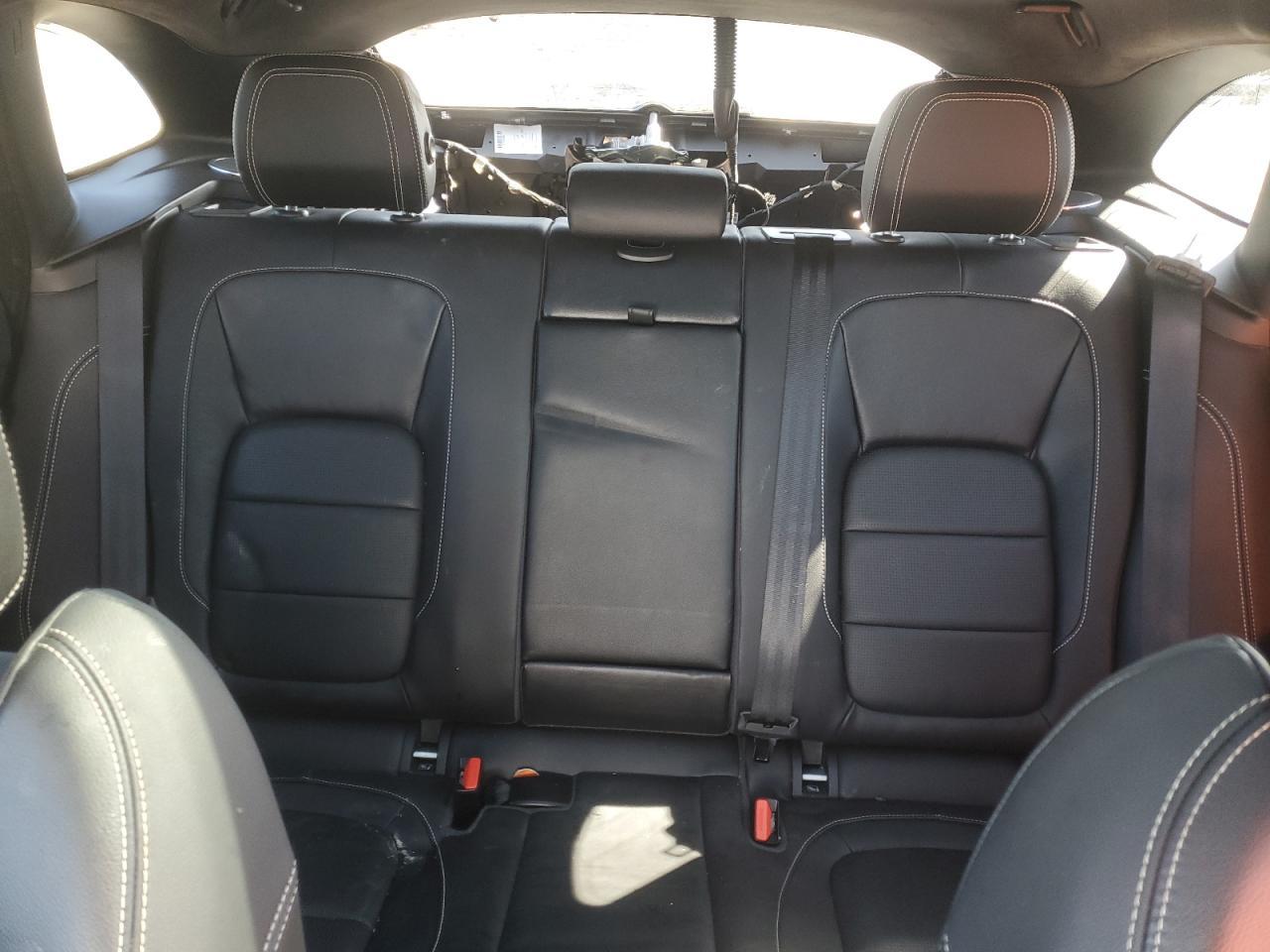 2017 JAGUAR F-Pace