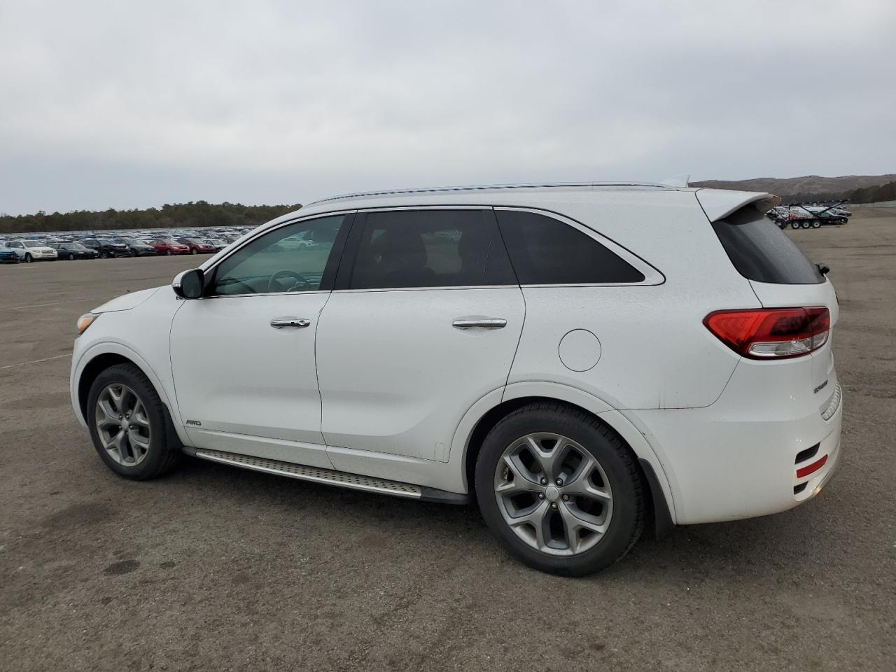 2016 KIA SORENTO