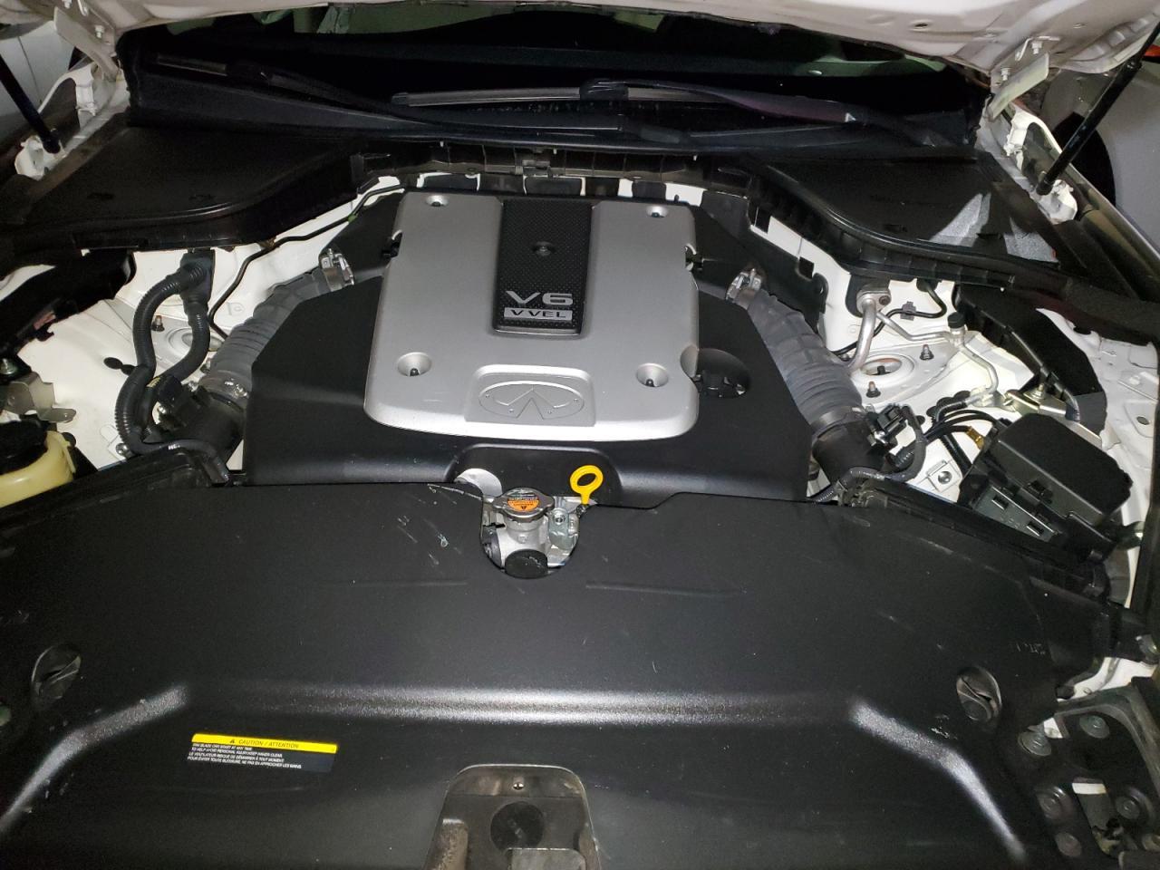 2015 INFINITI Q50