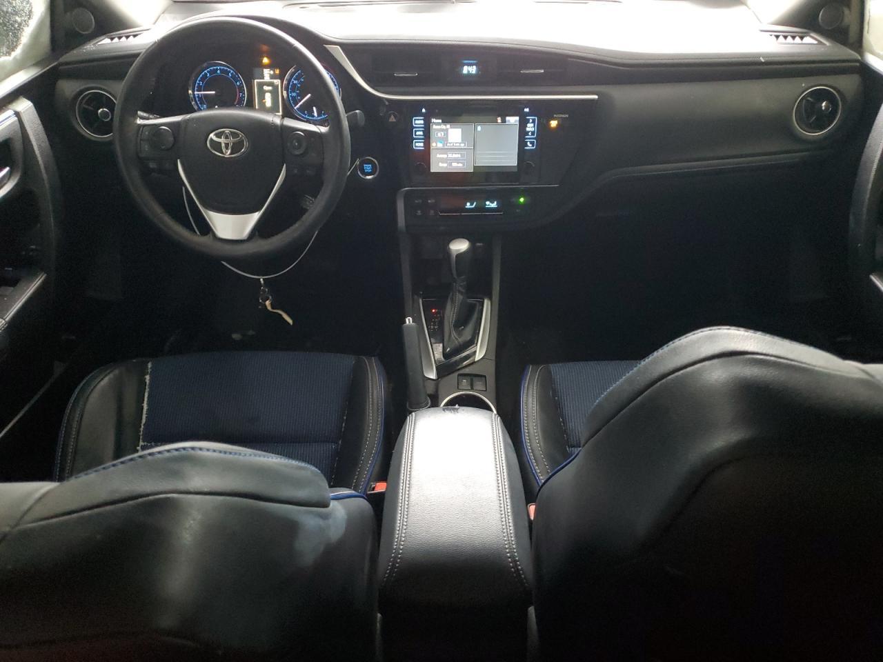 2017 TOYOTA COROLLA